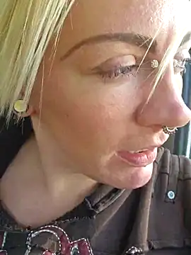 PinkTheHawk online show from 03/21/25, 01:13