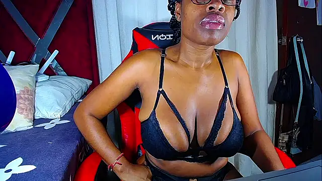 DanisaBrown online show from 01/06/26, 01:59