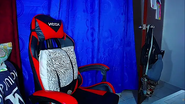 DanisaBrown online show from 02/12/26, 01:50