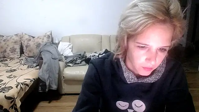 SexxyLety online show from 11/05/25, 07:30