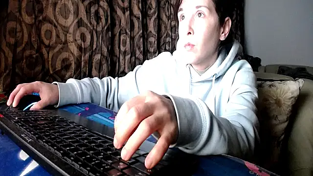 Snapshot of SexxyLety chatting on 05/02/26, 08:14 SexxyLety online show from 05/02/26, 08:14