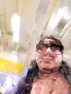 emma tour online show from 04/17/26, 05:27