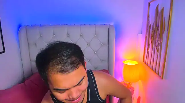 AsianZero online show from 02/08/25, 07:15