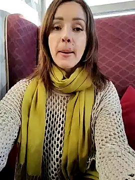 Snapshot of EvaXOAir chatting on 01/06/25, 06:25 EvaXOAir online show from 01/06/25, 06:25