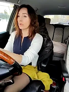 Snapshot of EvaXOAir chatting on 01/11/25, 08:33 EvaXOAir online show from 01/11/25, 08:33