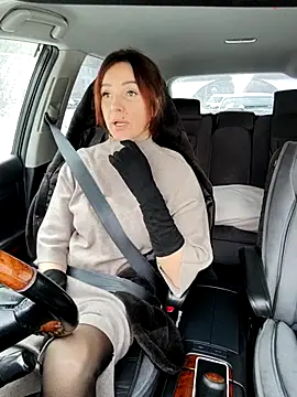 EvaXOAir online show from 12/19/25, 05:14