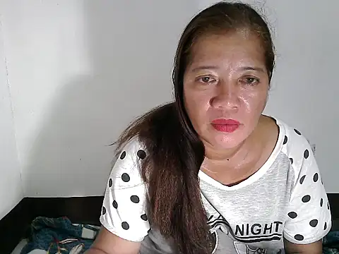 Snapshot of wethornypussy4u chatting on 01/27/25, 12:58 wethornypussy4u online show from 01/27/25, 12:58