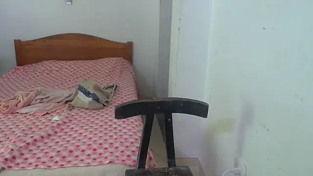 Mia davis01 online show from 07/18/26, 05:28