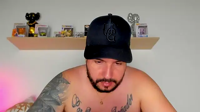 camilo restrepo21 online show from 01/15/26, 03:22