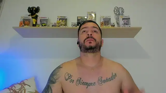 camilo restrepo21 online show from 04/05/26, 12:08