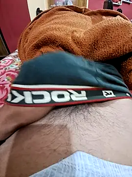 sunilaryan82 online show from 12/17/25, 04:57