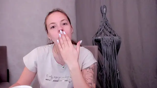 why again me online show from 02/24/25, 05:09