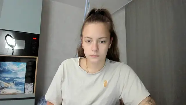 why again me online show from 11/02/25, 06:21