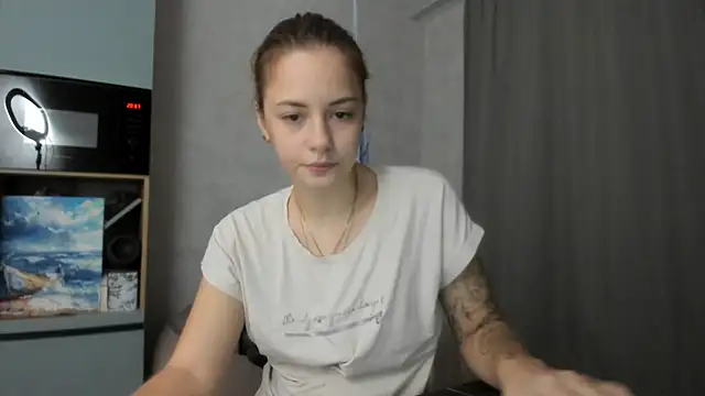 why again me online show from 11/23/25, 05:57