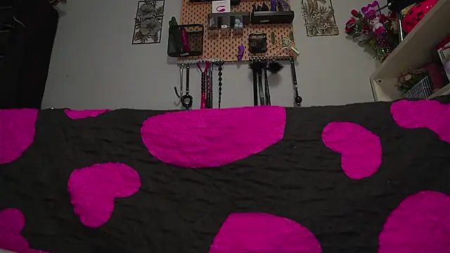 barbarah  online show from 11/07/25, 10:26