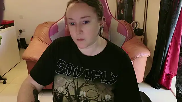 kisicaxx online show from 01/26/25, 02:52