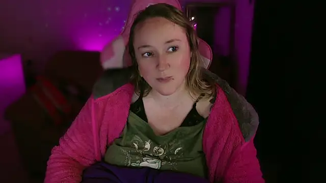 kisicaxx online show from 02/12/25, 06:51