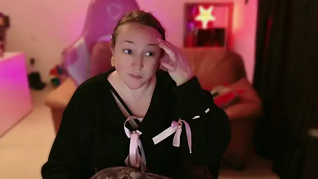 kisicaxx online show from 03/04/25, 06:29