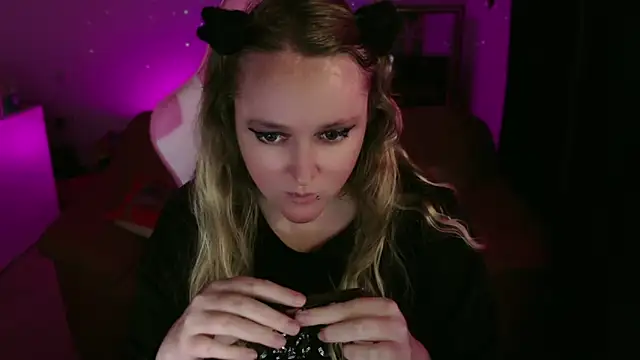 kisicaxx online show from 03/12/25, 05:28