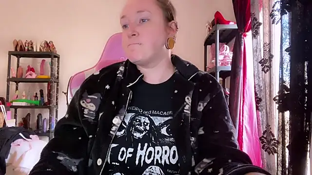 kisicaxx online show from 02/09/26, 01:04