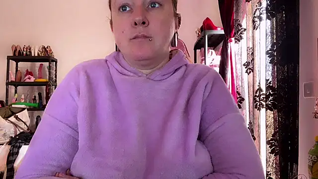 kisicaxx online show from 03/03/26, 09:26