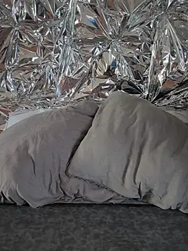 lovely beast online show from 01/16/26, 05:50