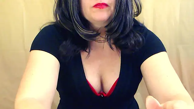 Snapshot of Fun4tipz chatting on 03/11/25, 04:18 Fun4tipz online show from 03/11/25, 04:18