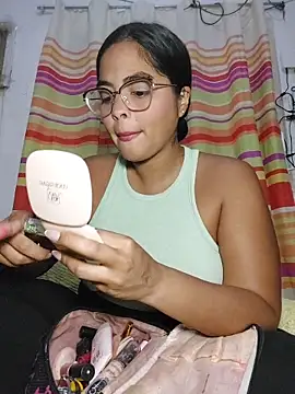 missmelissa  online show from 10/23/25, 02:11