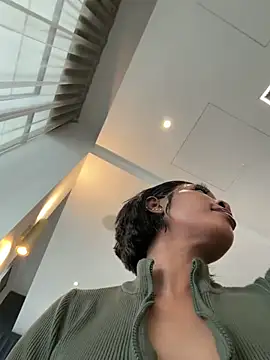   Nessa   online show from 04/12/26, 11:37