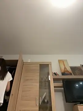 Snapshot of IrisBlues chatting on 11/11/25, 07:36 IrisBlues online show from 11/11/25, 07:36