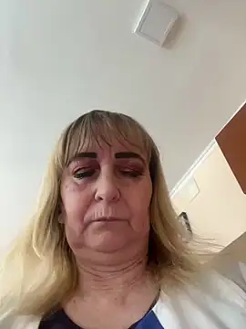 Snapshot of Irina2909@xh chatting on 02/20/25, 09:00 Irina2909xh online show from 02/20/25, 09:00