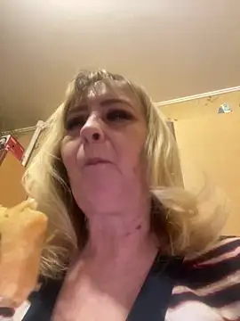 Snapshot of Irina2909@xh chatting on 02/21/25, 05:53 Irina2909xh online show from 02/21/25, 05:53