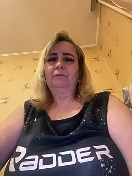 Snapshot of Irina2909@xh chatting on 03/09/25, 09:14 Irina2909xh online show from 03/09/25, 09:14