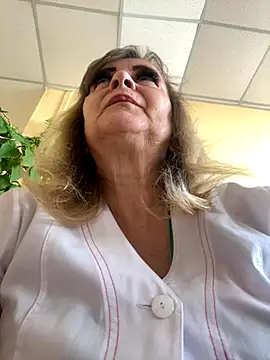 Snapshot of Irina2909@xh chatting on 09/25/25, 07:45 Irina2909xh online show from 09/25/25, 07:45