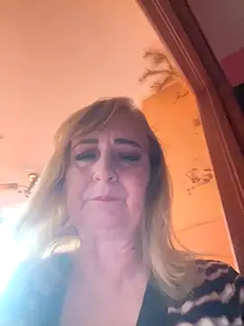 Snapshot of Irina2909@xh chatting on 10/23/25, 01:21 Irina2909xh online show from 10/23/25, 01:21