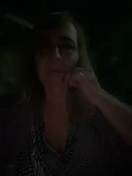 Snapshot of Irina2909@xh chatting on 12/03/25, 05:00 Irina2909xh online show from 12/03/25, 05:00