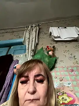 Snapshot of Irina2909@xh chatting on 01/11/26, 07:35 Irina2909xh online show from 01/11/26, 07:35