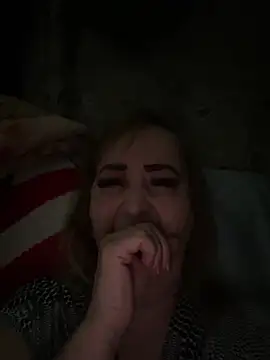 Snapshot of Irina2909@xh chatting on 01/17/26, 11:52 Irina2909xh online show from 01/17/26, 11:52