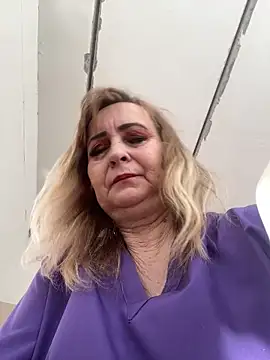 Snapshot of Irina2909@xh chatting on 02/03/26, 10:09 Irina2909xh online show from 02/03/26, 10:09