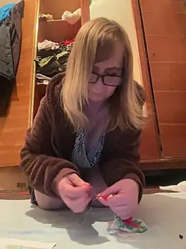 Snapshot of Irina2909@xh chatting on 02/07/26, 10:35 Irina2909xh online show from 02/07/26, 10:35