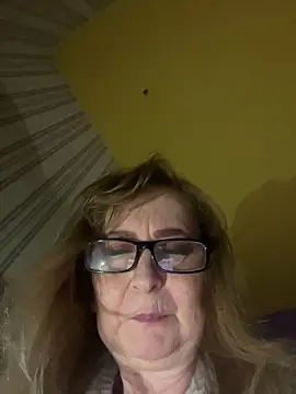 Snapshot of Irina2909@xh chatting on 02/08/26, 10:57 Irina2909xh online show from 02/08/26, 10:57