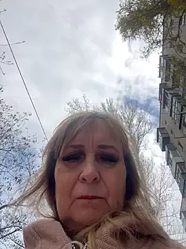 Irina2909xh online show from 04/21/26, 12:22