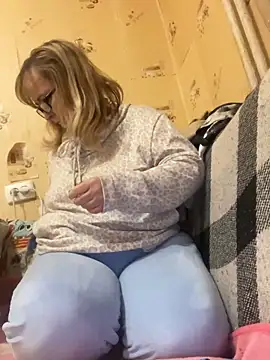 Irina2909xh online show from 04/23/26, 11:18