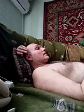 Snapshot of Sam_Colt chatting on 12/14/25, 09:14 Sam Colt online show from 12/14/25, 09:14