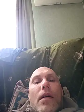Snapshot of Sam_Colt chatting on 04/25/26, 12:19 Sam Colt online show from 04/25/26, 12:19
