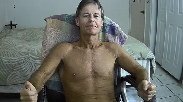 nakeedcowboi65 online show from 11/05/25, 05:07