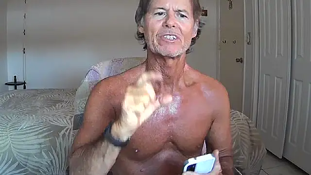 nakeedcowboi65 online show from 04/10/26, 10:25