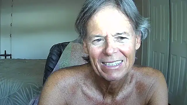 nakeedcowboi65 online show from 05/11/26, 12:22