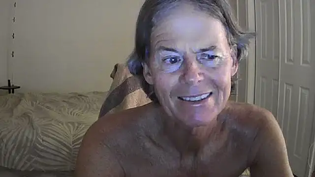 nakeedcowboi65 online show from 06/01/26, 07:32