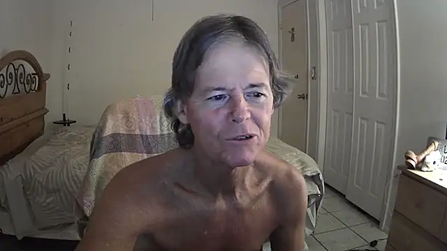 nakeedcowboi65 online show from 06/08/26, 07:20